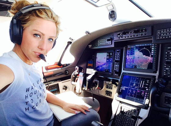 Amelia Earhart, Twitter Amelia Earhart, Twitter